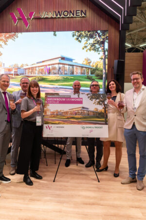 Realisation agreement signed for new VanWonen Headquarters in Zwolle